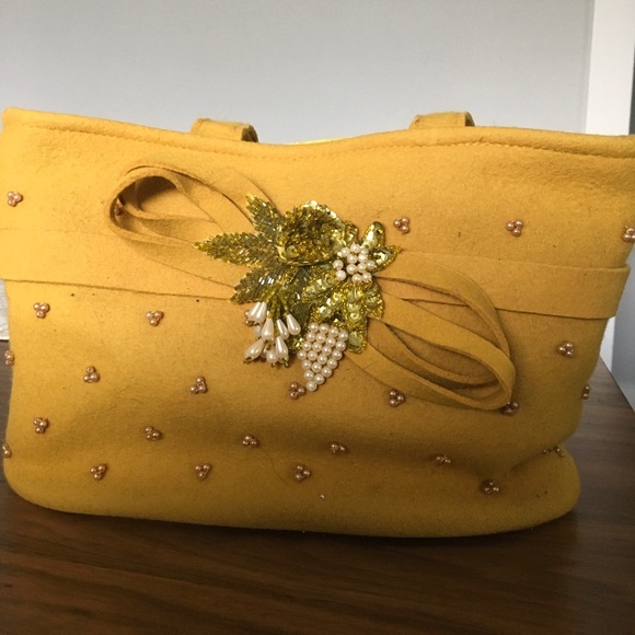 Embellish Velvet Handbag - Picture 2 of 6